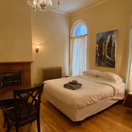 Gold Door Inn Ottawa Esterno foto